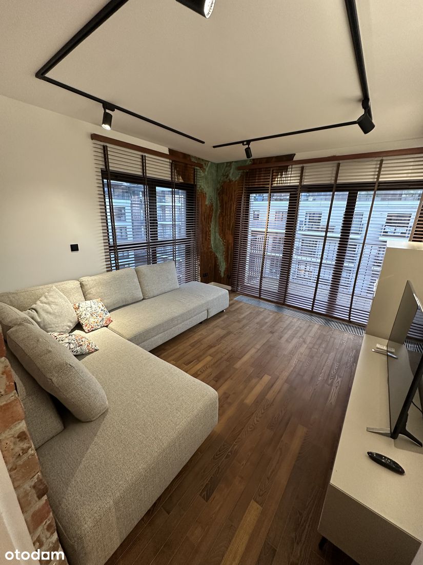 Bilocale in affitto a Przedmieście Oławskie, 53 m²