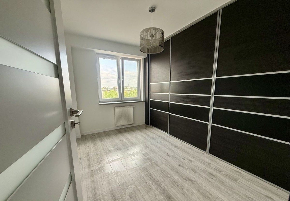 Квартира - 3 кімнати - 61 м² - вул. Святокризька Білосток Антонюк