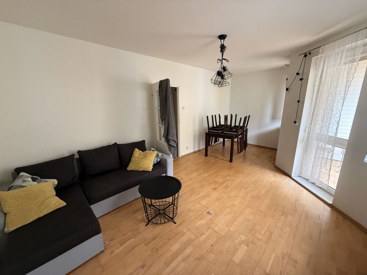 Квартира - 2 кімнати - 46 м² - вул. Крулевська Познань П'ятково