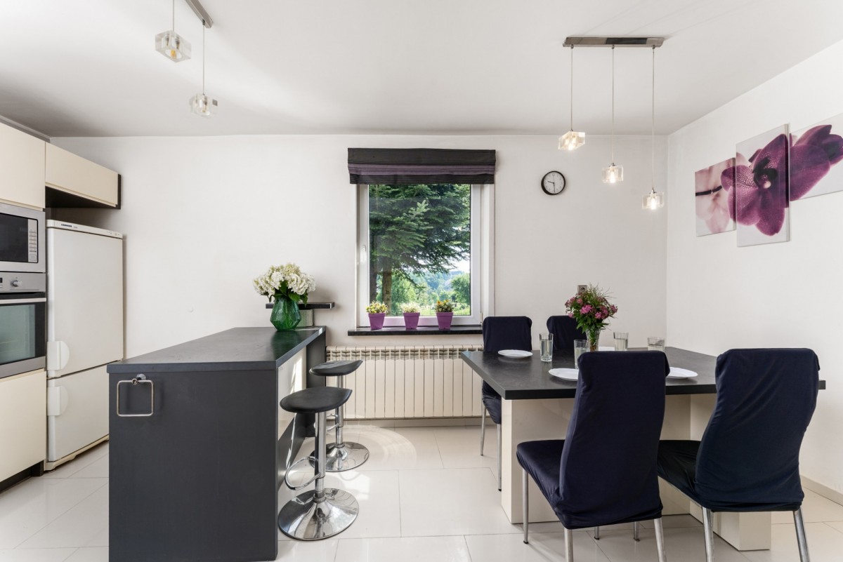 Dom - 6 pokoi - 250 m² - Nielepice