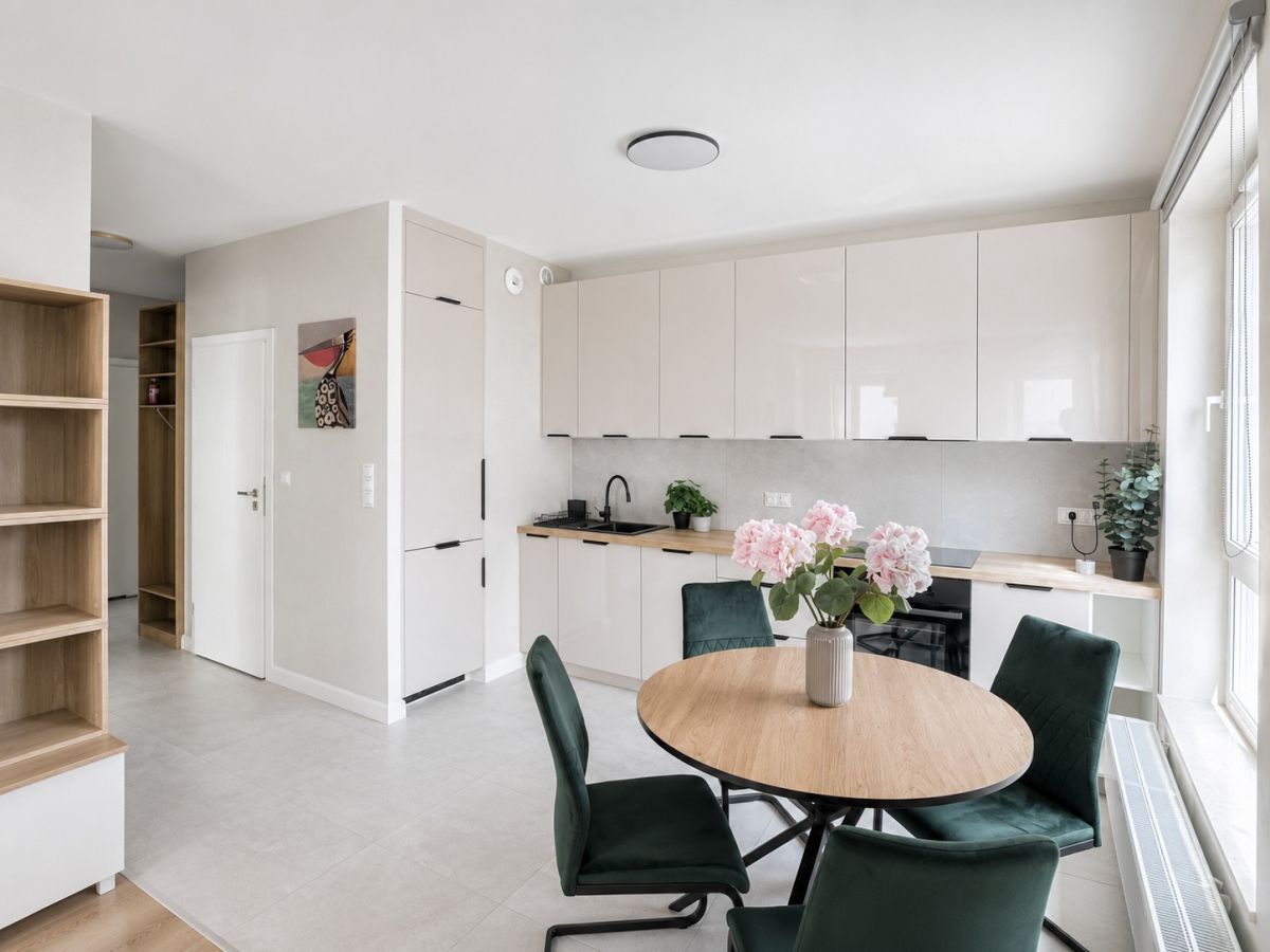 Appartamento - 3 stanze - 63 m² - ascensore - via Mangalia Varsavia Mokotów