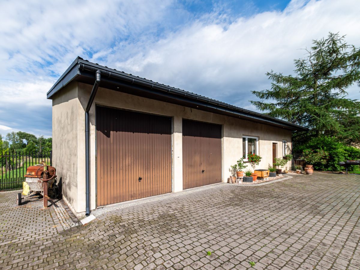 Casa - 6 habitaciones - 280 m² - c. Powstania Styczniowego Halinów