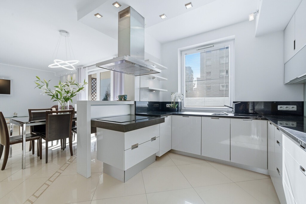 Apartment - 4 rooms - 117 m² - elevator - ul. Przejazd Warsaw Mokotów