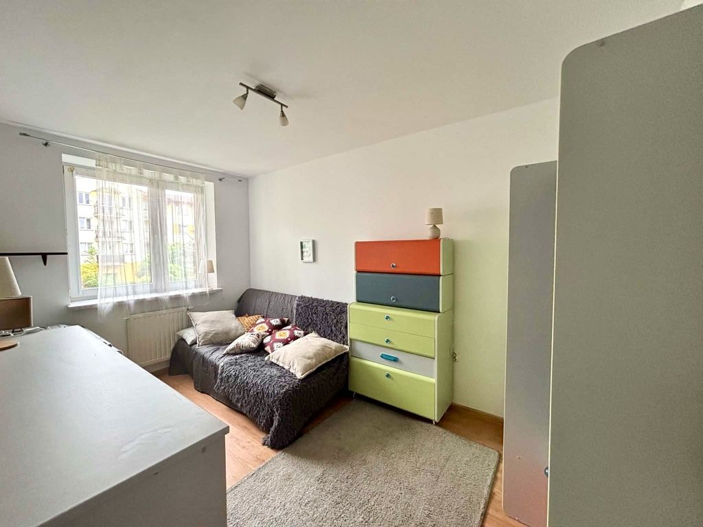 Mieszkanie - 3 pokoje - 64 m² - Opalowa bieżanów