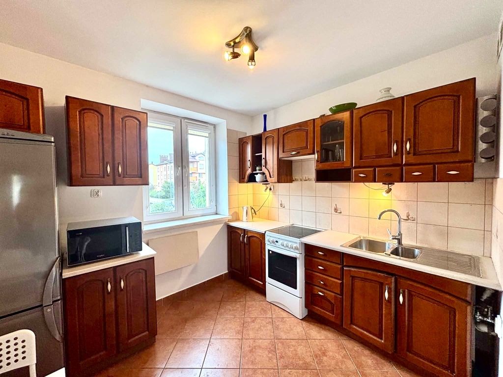 Mieszkanie - 3 pokoje - 64 m² - Opalowa bieżanów