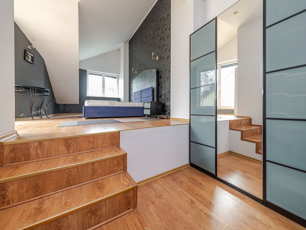 Apartment - 4 rooms - 131 m² - Dworkowa St. Warsaw Wesoła Stara Miłosna