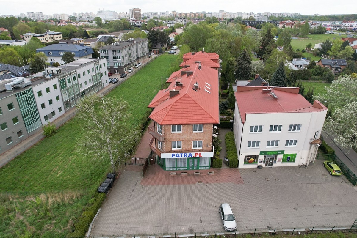 Будинок - 22 кімнати - 882 м² - вул. Пулавацька Варшава Урсинов