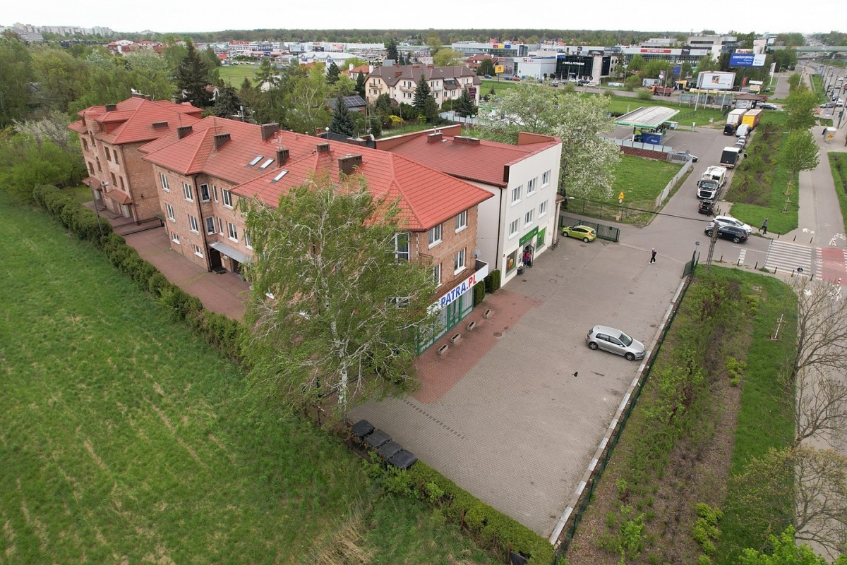 Будинок - 22 кімнати - 882 м² - вул. Пулавацька Варшава Урсинов