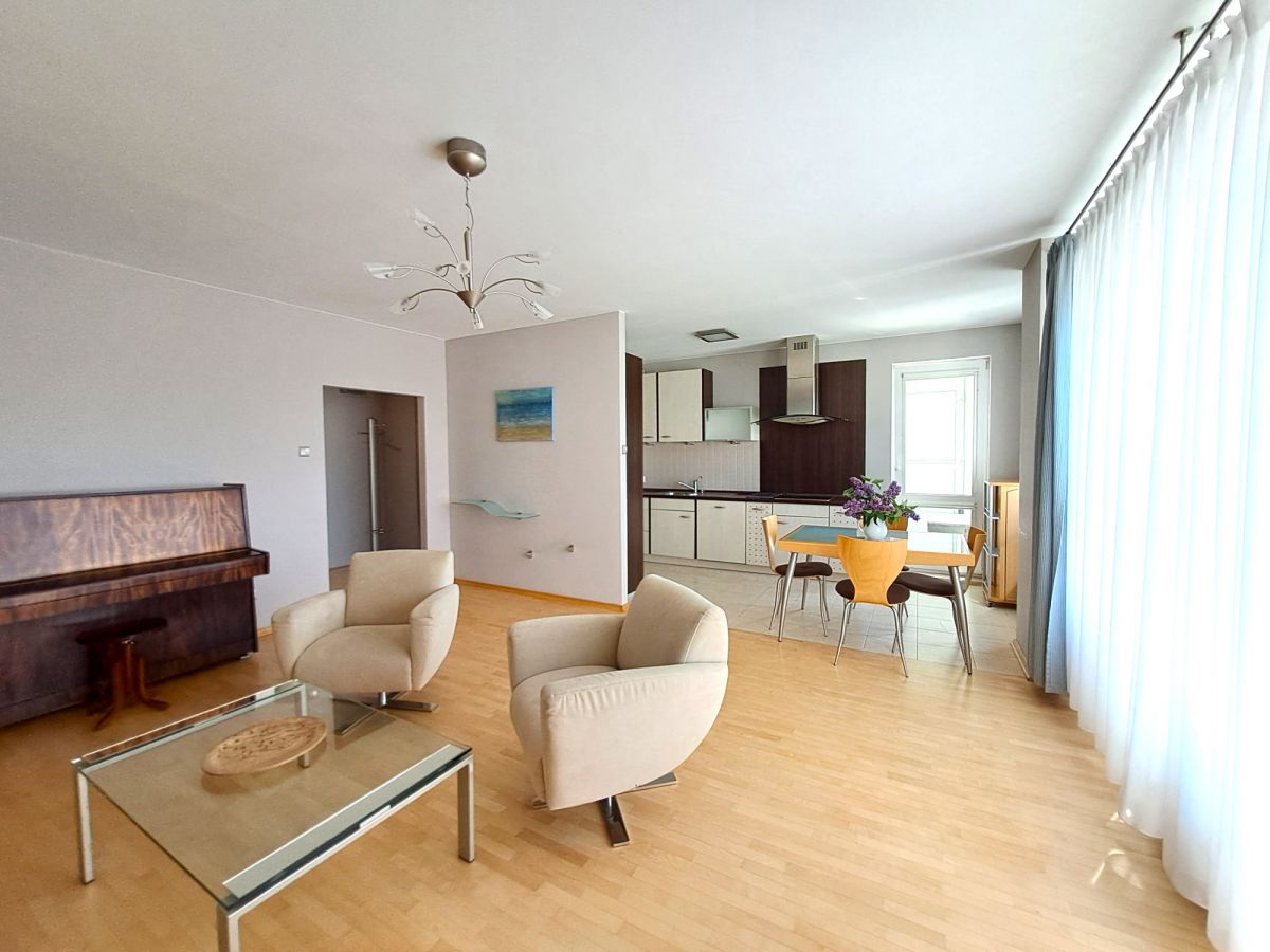 Apartment - 2 rooms - 65 m² - al. Aleja gen. Władysława Sikorskiego Warsaw Mokotów