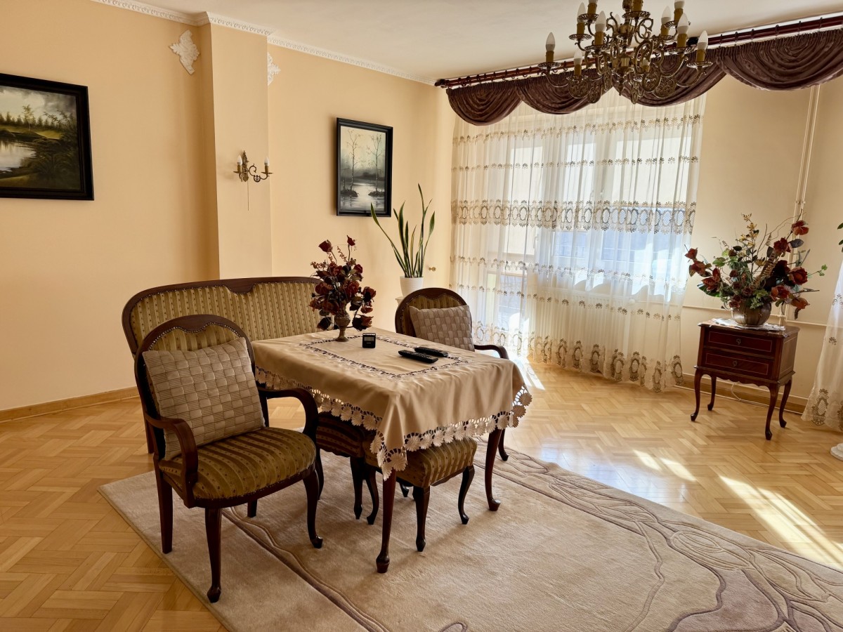 Dom - 7 pokoi - 480 m² - ul. Makowska Warszawa Praga-Południe Gocławek