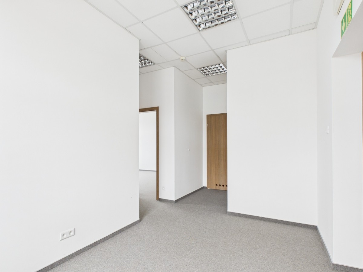 Oggetto - 5 stanze - 60 m² - via Chełmżyńska Varsavia Rembertów
