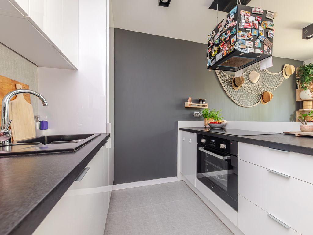 Apartment - 3 rooms - 51 m² - elevator - ul. Cyrklowa Warsaw Praga-Południe Gocław