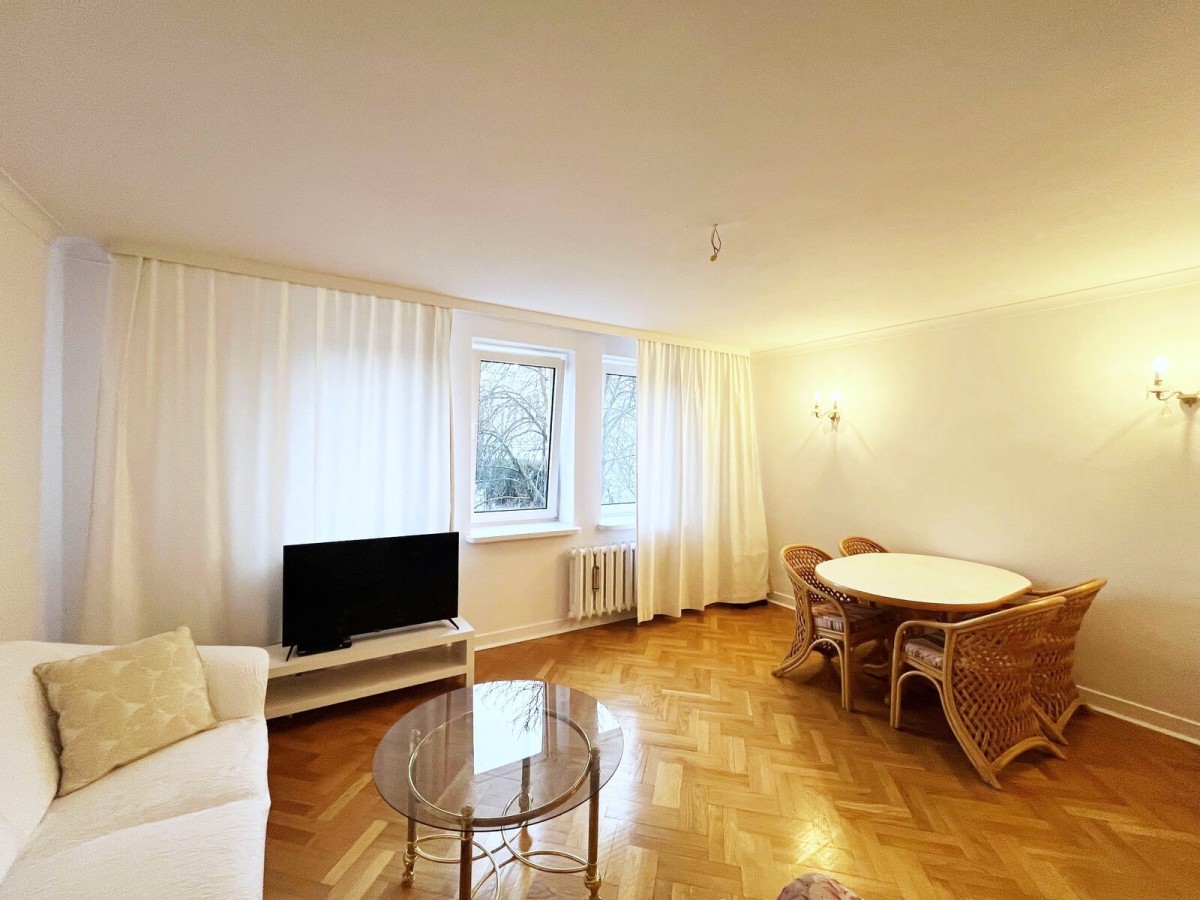Apartamento - 4 habitaciones - 92 m² - c. Ptasia Varsovia Śródmieście