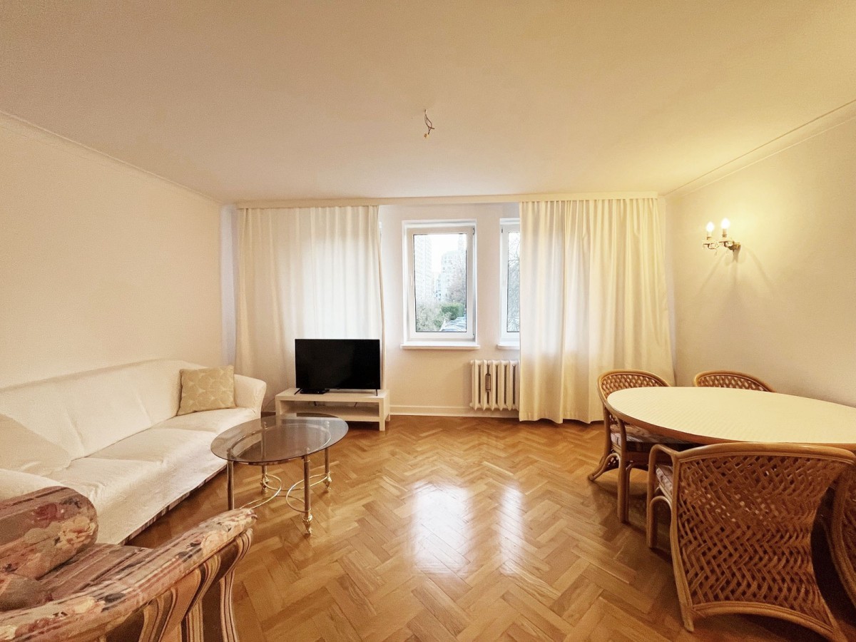 Apartamento - 4 habitaciones - 92 m² - c. Ptasia Varsovia Śródmieście