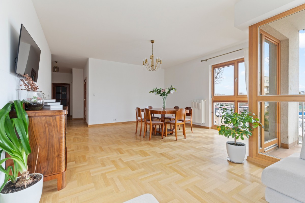 Mieszkanie - 4 pokoje - 118 m² - winda - ul. Powsińska Warszawa Mokotów Sielce