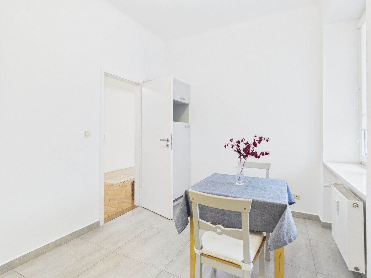 Mieszkanie - 1 pokój - 48 m² - winda - ul. Emiliana Konopczyńskiego Warszawa Śródmieście
