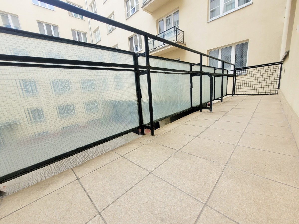 Mieszkanie - 1 pokój - 48 m² - winda - ul. Emiliana Konopczyńskiego Warszawa Śródmieście