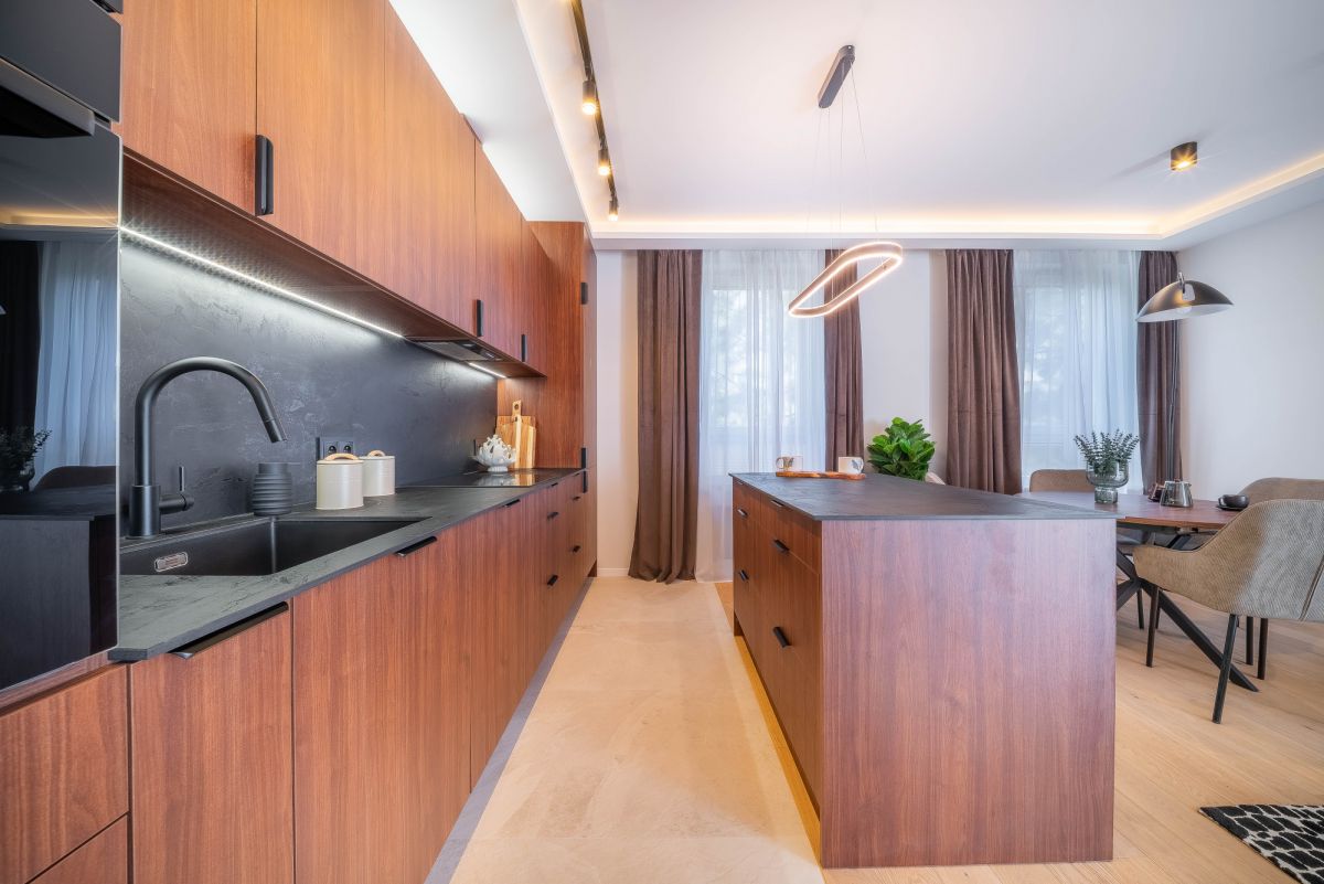 Mieszkanie - 5 pokoi - 108 m² - winda - ul. Przejazd Warszawa Mokotów Wyględów