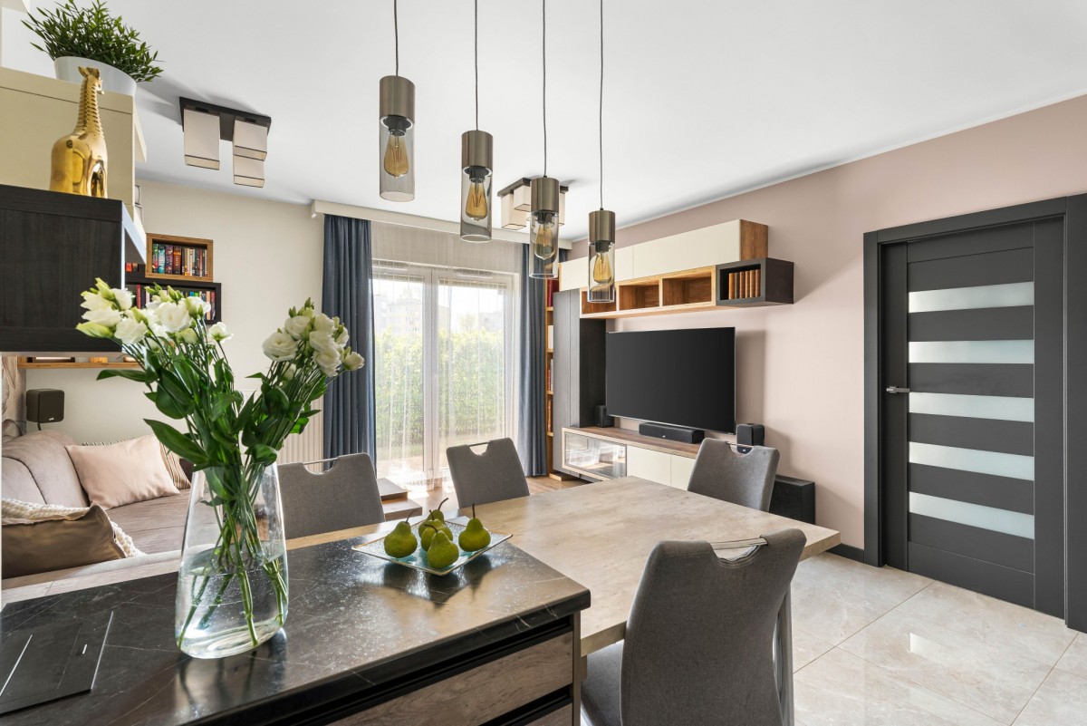 Mieszkanie - 3 pokoje - 58 m² - winda - ul. Karczewska Warszawa Praga-Południe