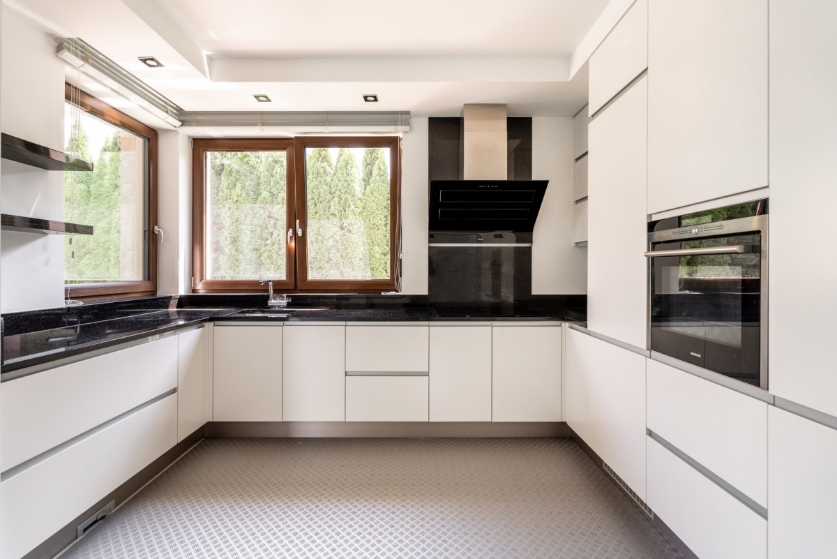 Dom - 5 pokoi - 217 m² - ul. Starodawna Warszawa Wilanów