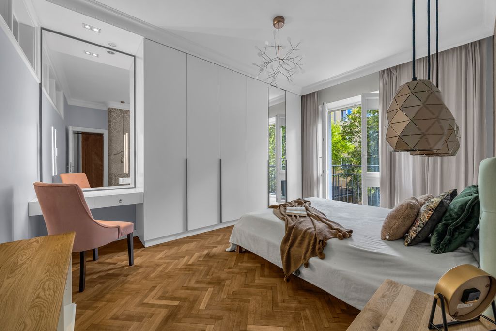 Mieszkanie - 3 pokoje - 90 m² - winda - ul. Rozbrat Warszawa Śródmieście Powiśle
