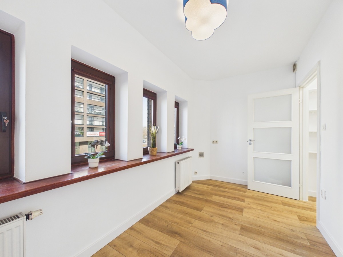 Mieszkanie - 5 pokoi - 97 m² - ul. św. Bonifacego Warszawa Mokotów Stegny