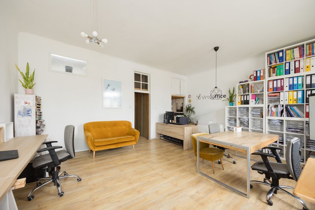 Lokal - 30 m² - winda - ul. Chmielna Warszawa Wola