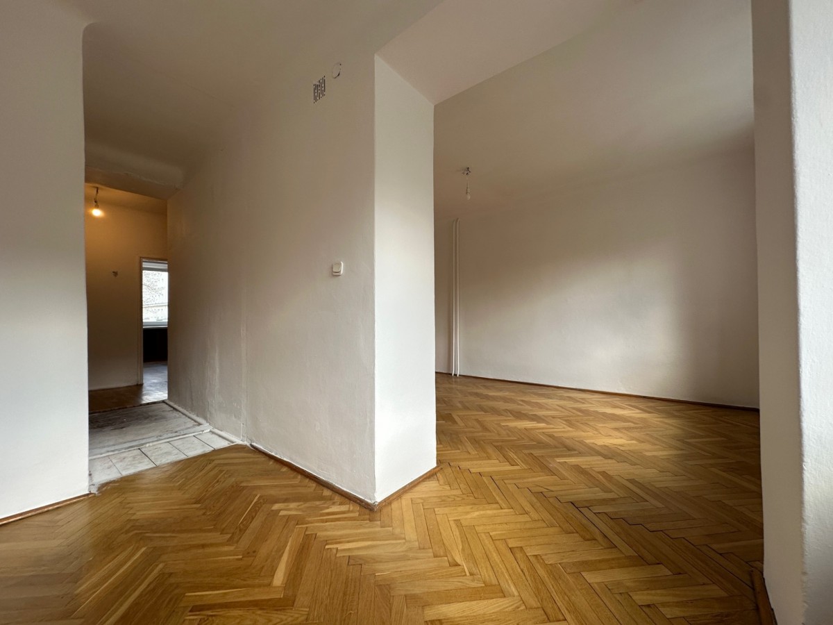 Obiekt - 4 pokoje - 61 m² - winda - ul. Ogrodowa Warszawa Wola