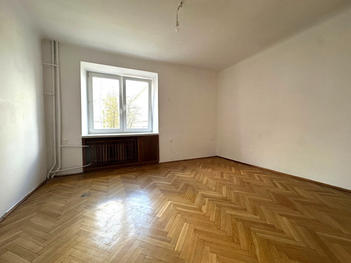 Obiekt - 4 pokoje - 61 m² - winda - ul. Ogrodowa Warszawa Wola