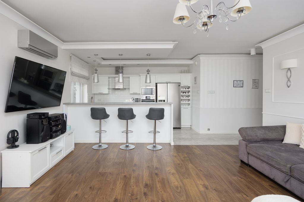 Mieszkanie - 4 pokoje - 104 m² - winda - ul. Bukowińska Warszawa Mokotów