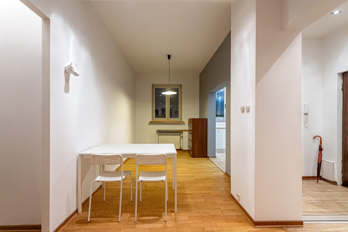 Mieszkanie - 4 pokoje - 89 m² - ul. Wilcza Warszawa Śródmieście
