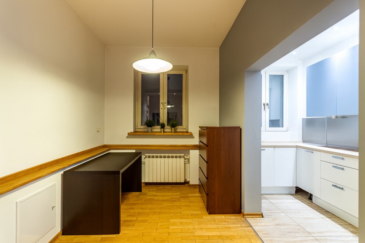 Mieszkanie - 4 pokoje - 89 m² - ul. Wilcza Warszawa Śródmieście