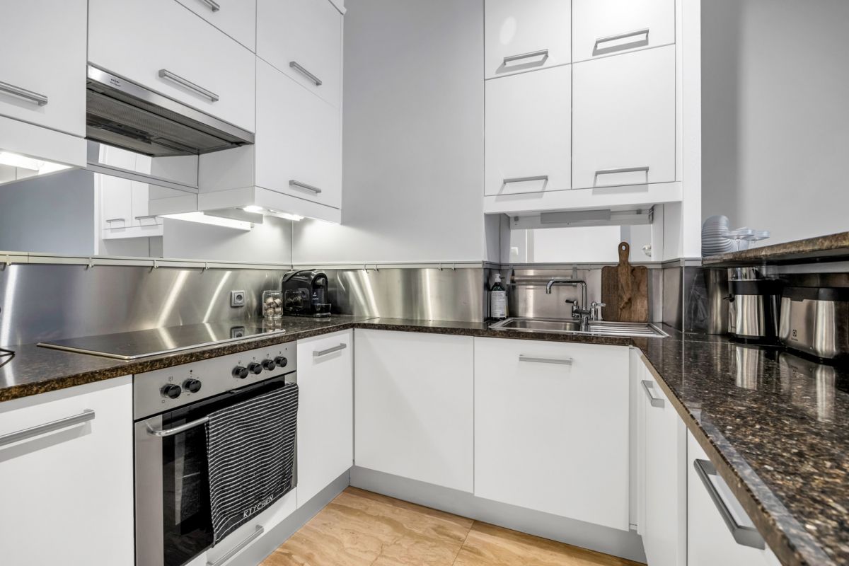 Mieszkanie - 3 pokoje - 70 m² - winda - ul. Flory Warszawa Śródmieście Południowe