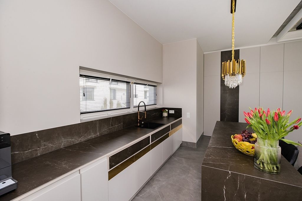 Dom - 3 pokoje - 258 m² - ul. Syta Warszawa Wilanów Zawady