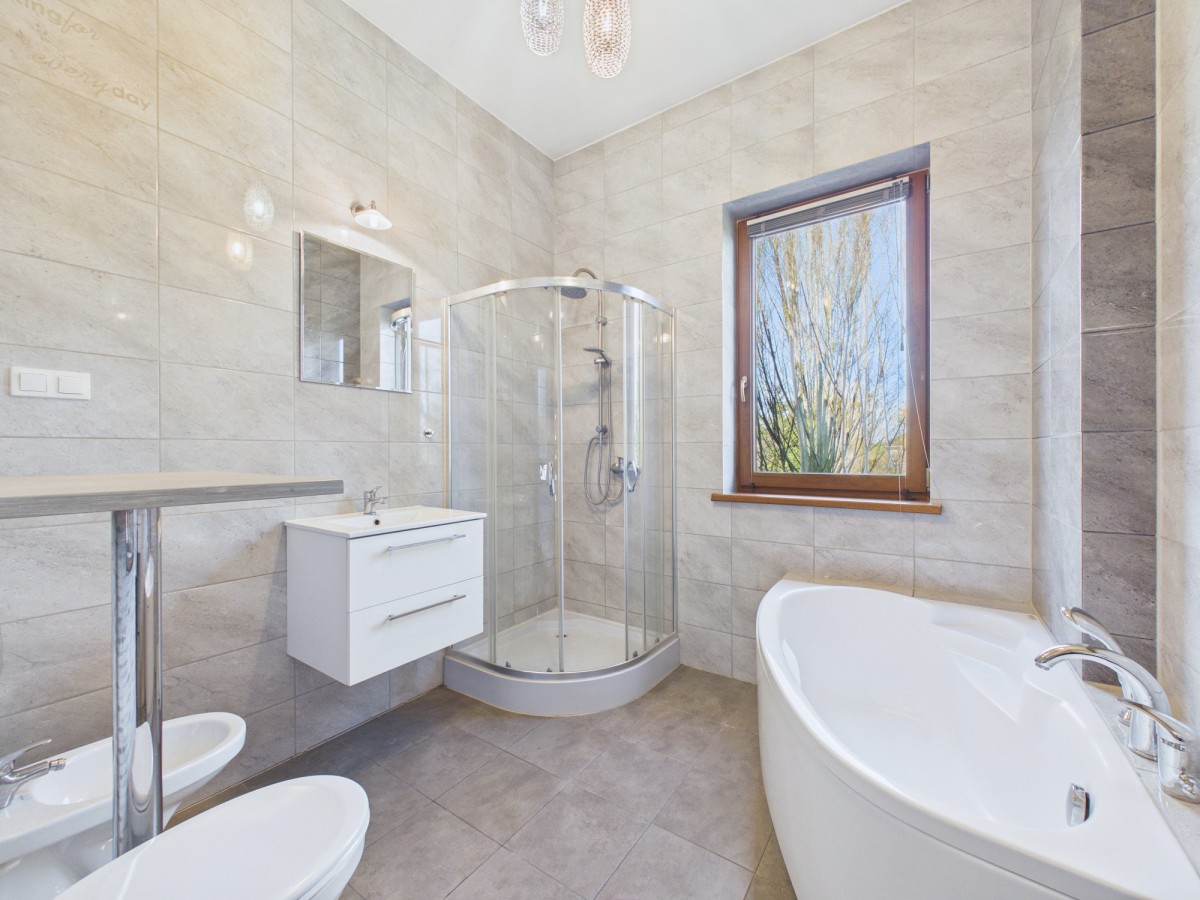 Obiekt - 4 pokoje - 123 m² - ul. Antonia Vivaldiego Wrocław Jagodno