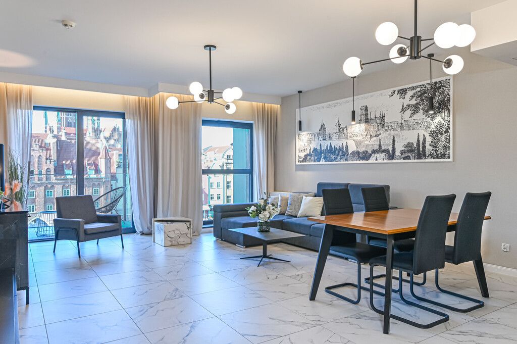 Mieszkanie - 3 pokoje - 87 m² - winda - Chmielna śródmieście