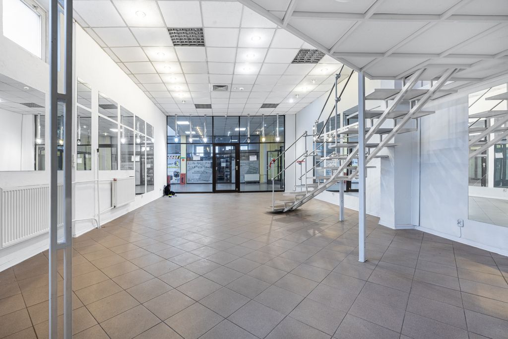 Lokal - 66 m² - winda - ul. Targowa Warszawa Praga-Północ Stara Praga