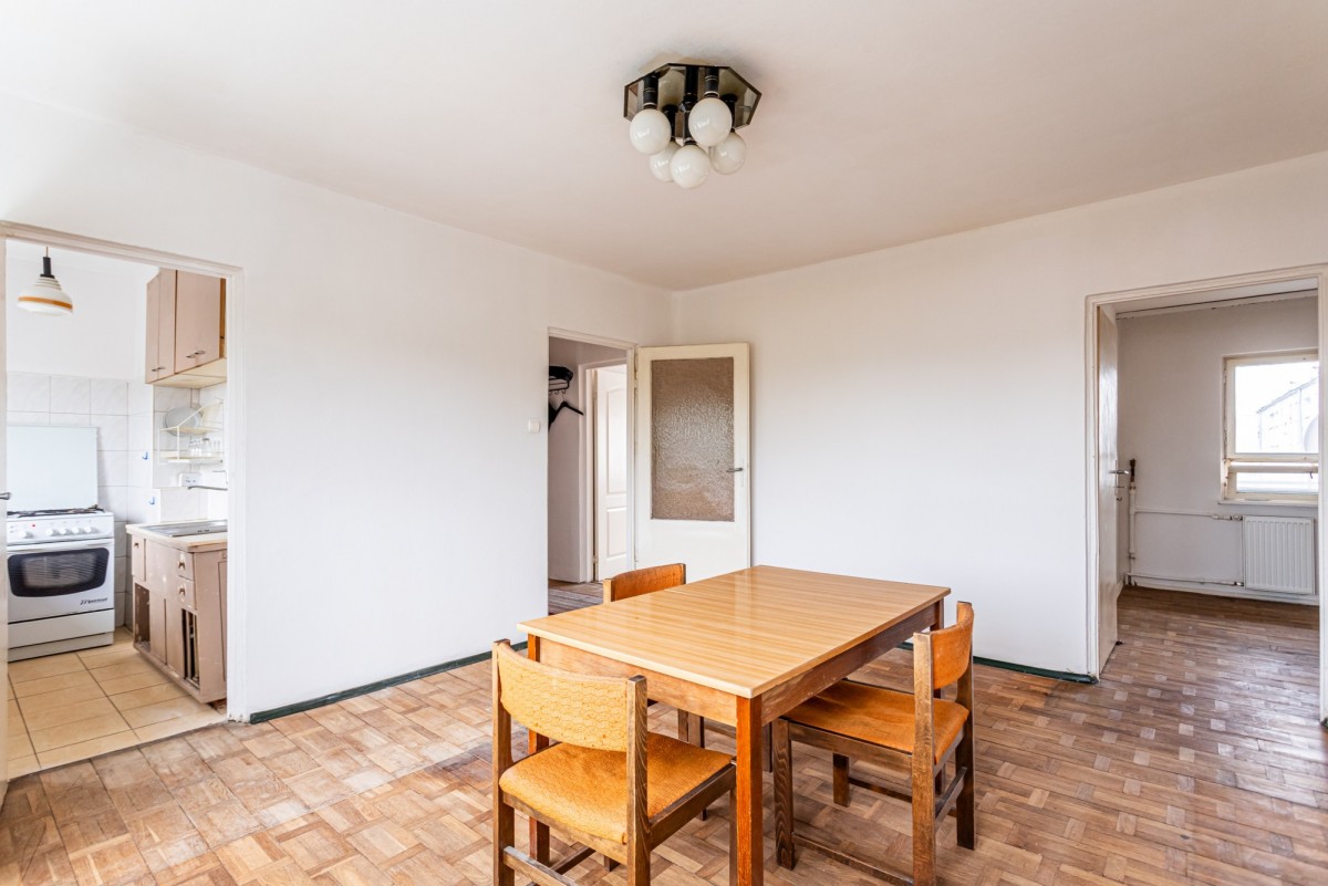 3-Room Apartment for Sale in Warszawa Wola - 53 m²