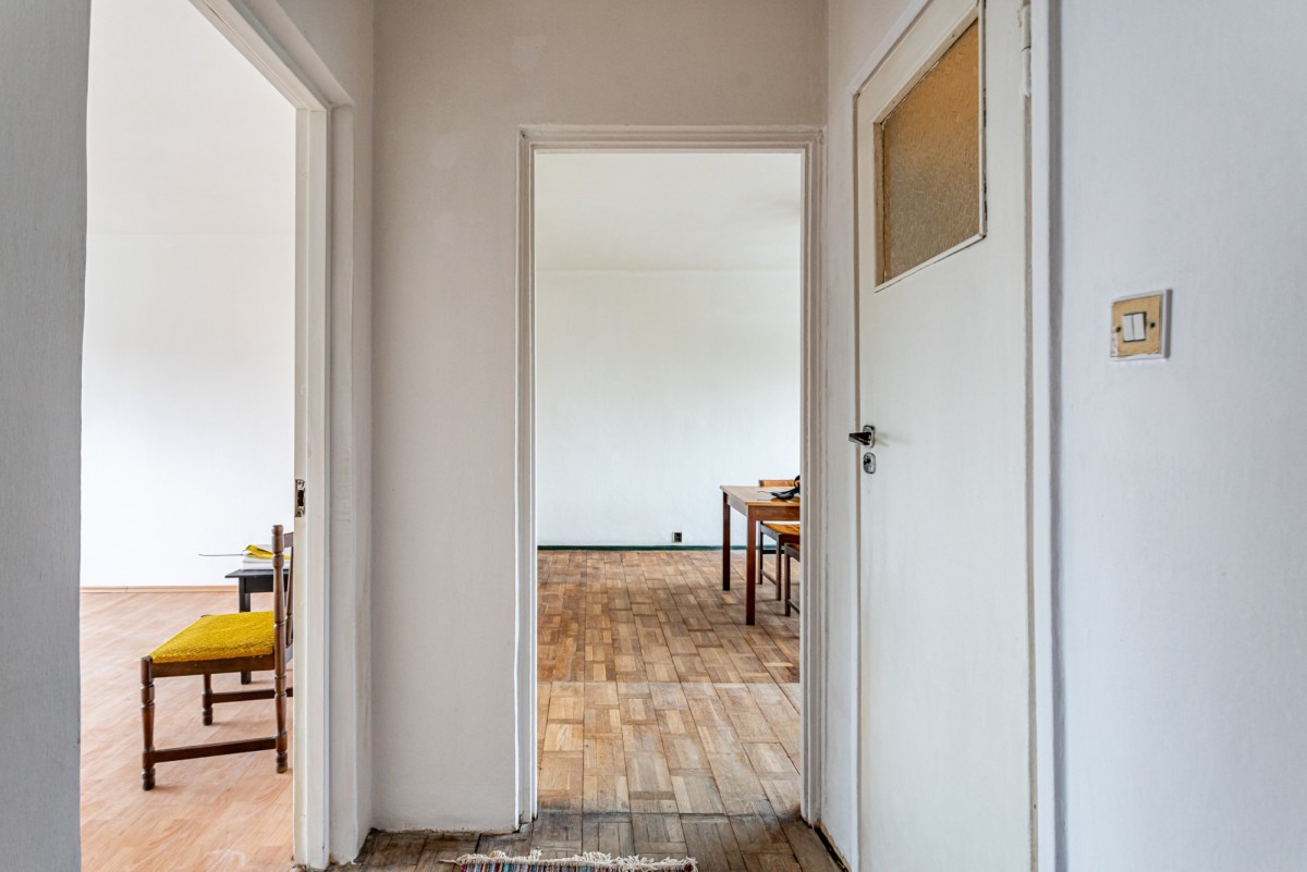 3-Room Apartment for Sale in Warszawa Wola - 53 m²