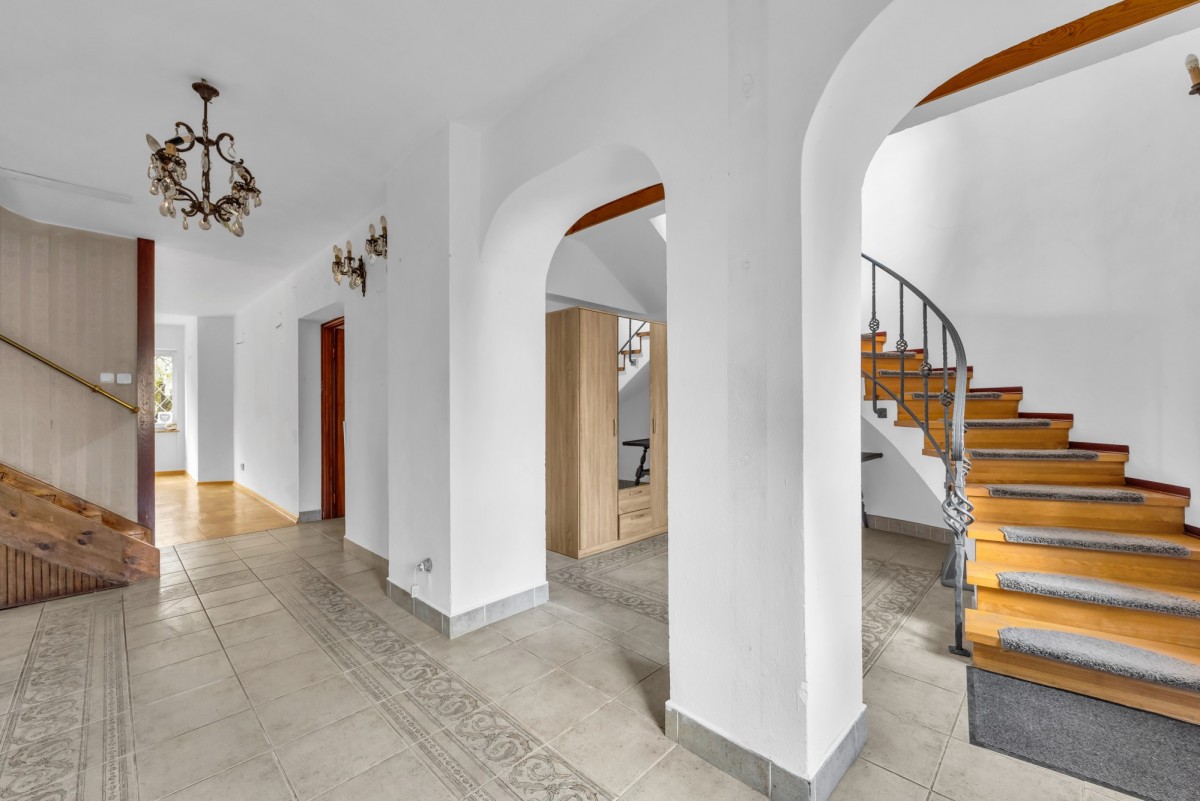 Dom - 6 pokoi - 344 m² - ul. Jana Sibeliusa Warszawa Mokotów Wyględów