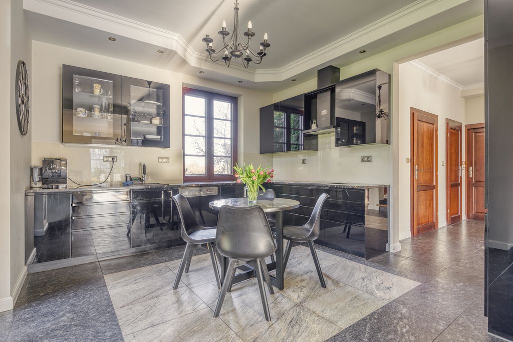 Dom - 8 pokoi - 390 m² - ul. Słodka Warszawa Białołęka