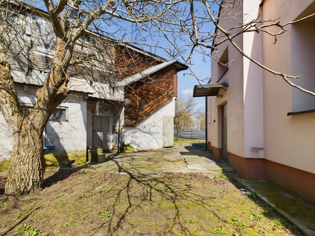 Dom - 5 pokoi - 150 m² - al. Aleja Sztandarów Warszawa Rembertów
