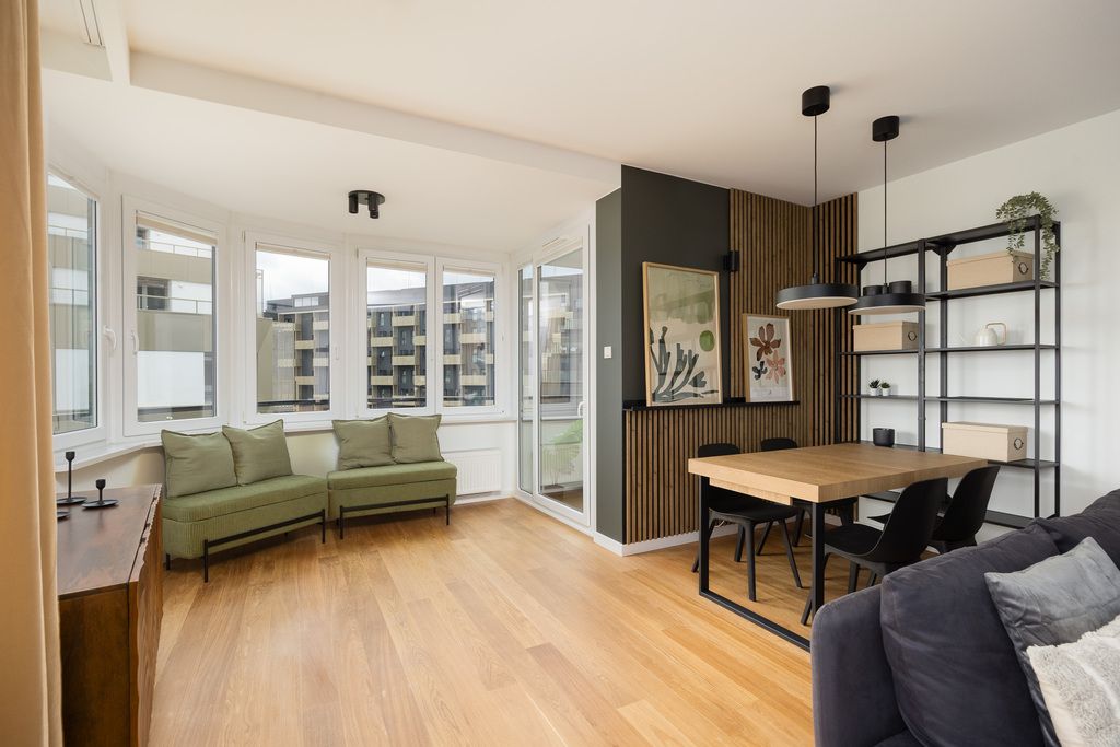 Mieszkanie - 4 pokoje - 104 m² - winda - ul. Bukowińska Warszawa Mokotów