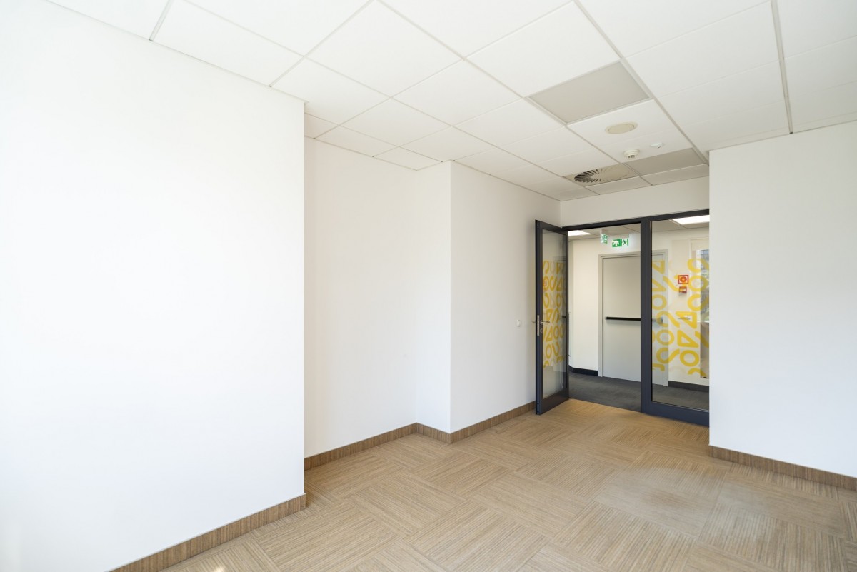 Alquiler de oficina en el centro de Varsovia - 10 despachos - 434 m²