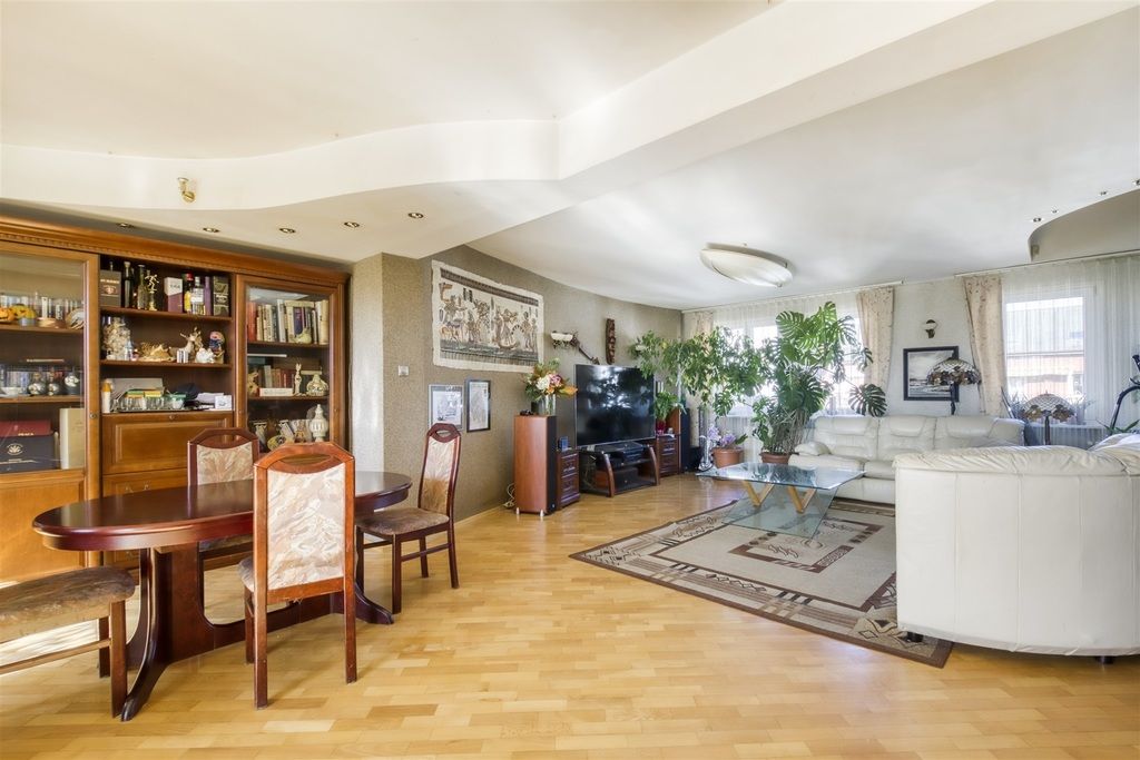 Mieszkanie - 5 pokoi - 197 m² - ul. Romualda Mielczarskiego Warszawa Ursynów