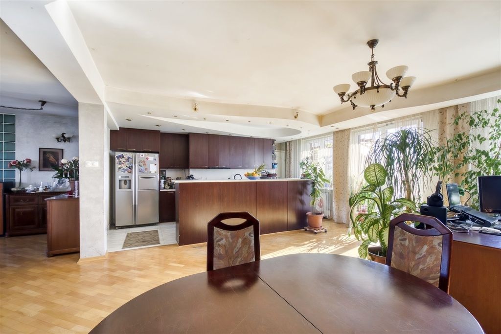 Mieszkanie - 5 pokoi - 197 m² - ul. Romualda Mielczarskiego Warszawa Ursynów