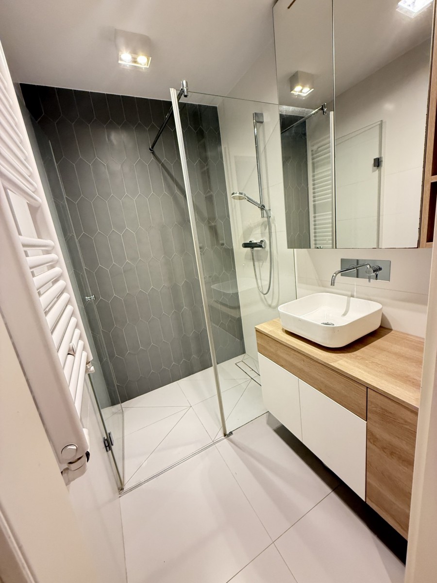 Mieszkanie - 3 pokoje - 65 m² - winda - ul. Karabeli Warszawa Bemowo