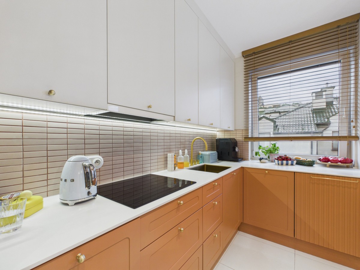 Spacious 3-Room Apartment in Warszawa Wola Koło - 70 m²