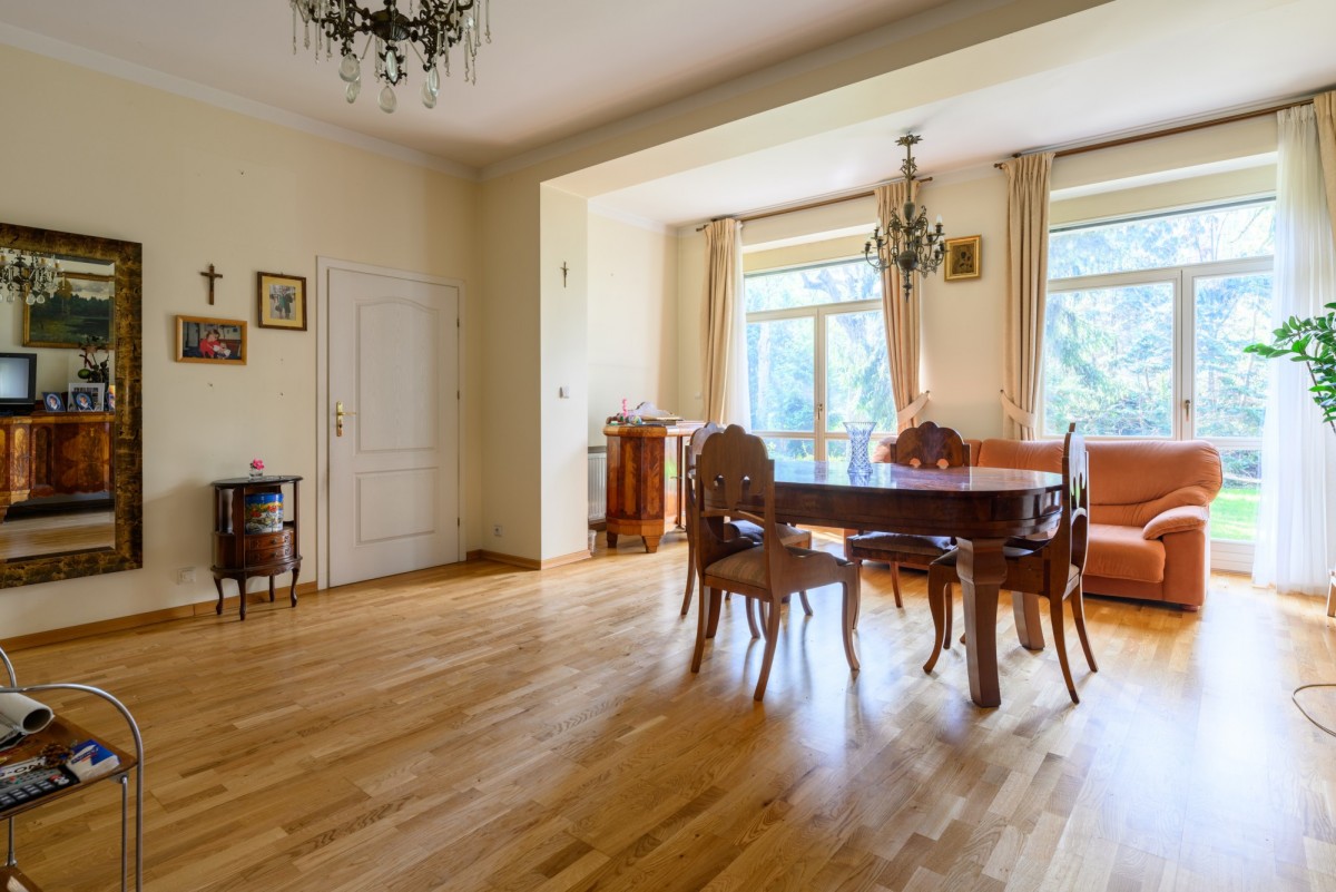 Dom - 8 pokoi - 500 m² - ul. Ikara Warszawa Mokotów