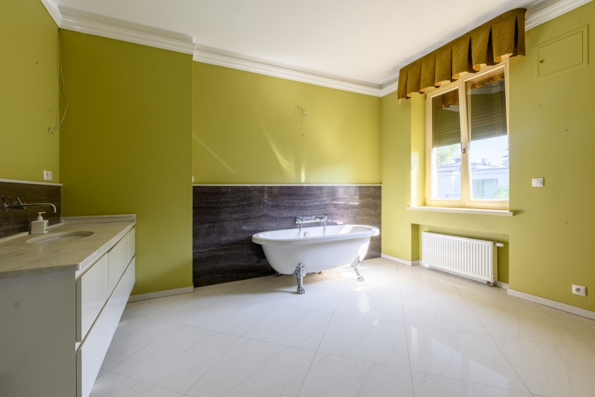 Dom - 8 pokoi - 500 m² - ul. Ikara Warszawa Mokotów